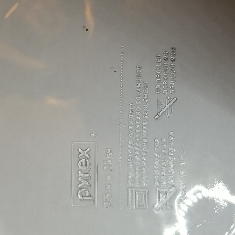 Pyrex pie plate - Picture 2 of 4
